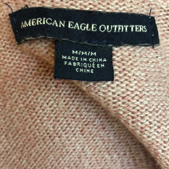 american eagle outfitters sweater - Picture 3 of 3